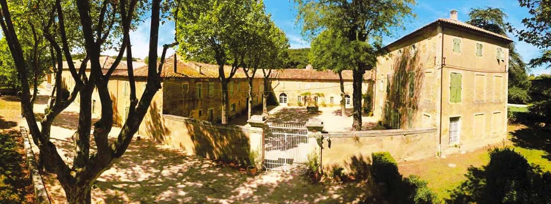 location tente mariage chateau de clary gard provence