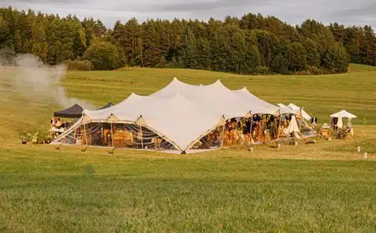 location tente nomade mariage 315M2 hérault