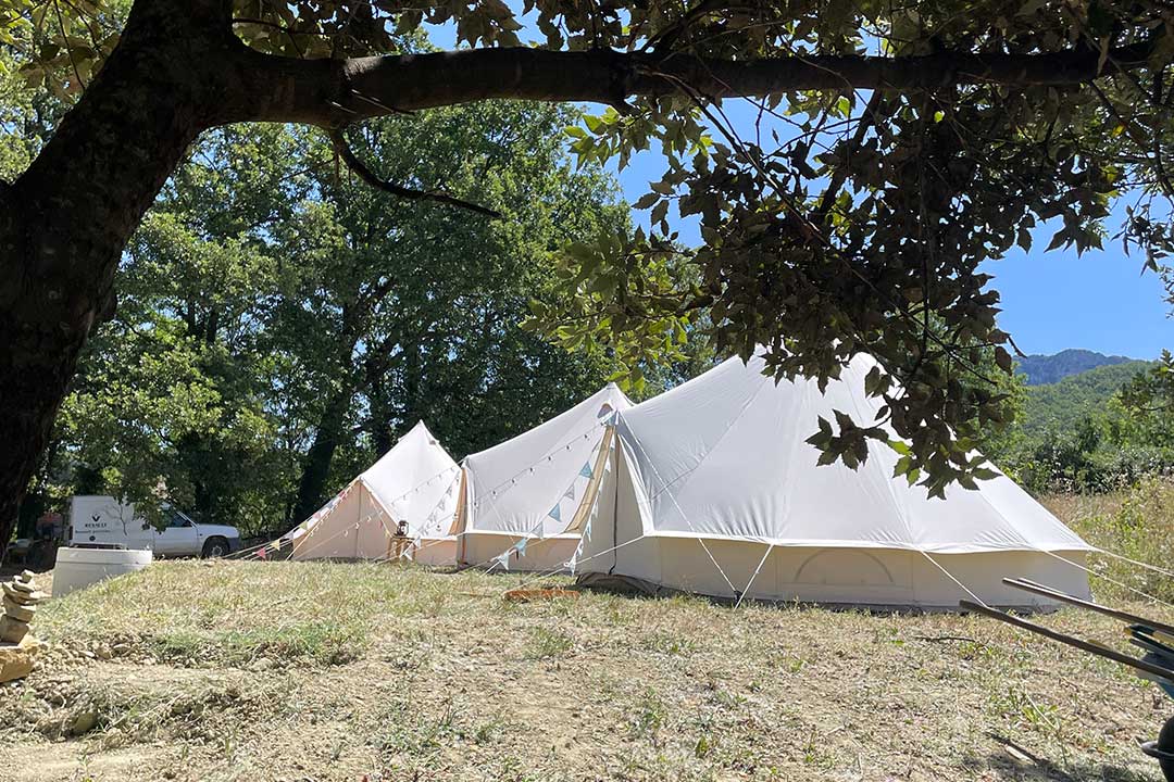 location tente mariage au mas bellane